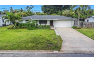 1098 PHYLLIS AVENUE, LARGO, FL 33771 - MLS#MFRTB8500874