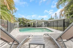 1098 PHYLLIS AVENUE, LARGO, FL 33771 - MLS#MFRTB8500874