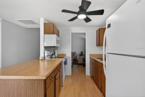 6401 REGATTA COURT, TAMPA, FL 33634 - MLS#MFRTB8500876