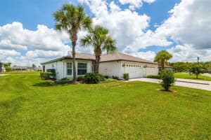 29521 FADE CT, SAN ANTONIO, FL 33576 - MLS#MFRTB8500882