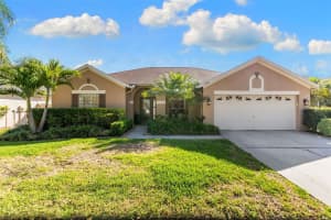 10509 WEYBRIDGE DRIVE, TAMPA, FL 33626 - MLS#MFRTB8500951