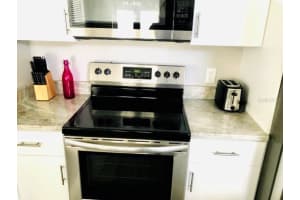 8534 FAWN CREEK DRIVE, TAMPA, FL 33626 - MLS#MFRTB8501031