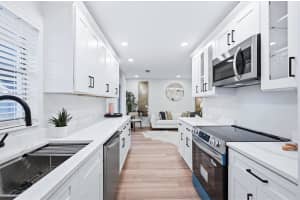 18320 DOLLY BROOK LANE, LUTZ, FL 33549 - MLS#MFRTB8501081