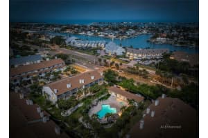 394 MADEIRA CIRCLE, ST PETERSBURG, FL 33715 - MLS#MFRTB8501097