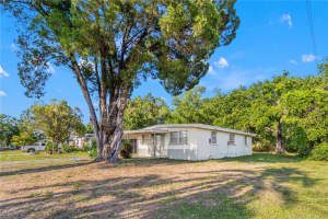 1421 14TH STREET, BRADENTON, FL 34208 - MLS#MFRTB8501129
