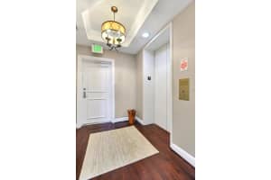 5823 BOWEN DANIEL DRIVE, TAMPA, FL 33616 - MLS#MFRTB8501152