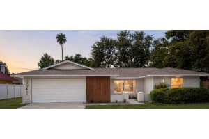 3041 Oak Cove Dr, CLEARWATER