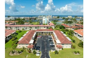 10280 Imperial Point Dr W #21, LARGO