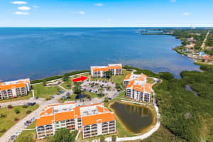 302 MARINER DRIVE, TARPON SPRINGS, FL 34689 - MLS#MFRTB8501199