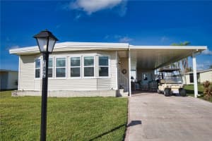 702 BLANCA, NORTH PORT, FL 34287 - MLS#MFRTB8501209