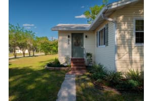 403 CAROLINA AVENUE, PLANT CITY, FL 33563 - MLS#MFRTB8501257