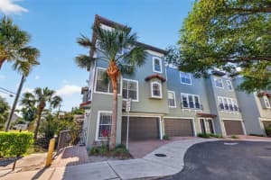 204 ROCK GARDEN PLACE, TAMPA, FL 33609 - MLS#MFRTB8501335