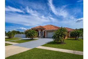 5550 64TH AVENUE, PINELLAS PARK, FL 33781 - MLS#MFRTB8501344