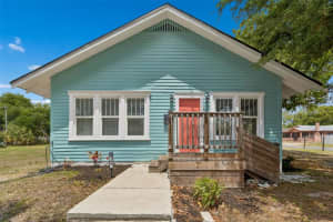 4105 18th Ave S, ST PETERSBURG 4105 18th Ave S, ST PETERSBURG