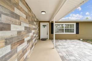 10931 HAMMOCK DRIVE, LARGO, FL 33774 - MLS#MFRTB8501365