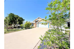 1150 OAKWOOD DRIVE, DUNEDIN, FL 34698 - MLS#MFRTB8501376