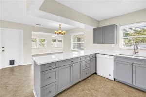 7145 16TH STREET, ST PETERSBURG, FL 33702 - MLS#MFRTB8501379