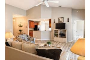 822 MCCALLISTER AVENUE, SUN CITY CENTER, FL 33573 - MLS#MFRTB8501420