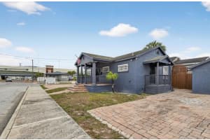 1305 ARMENIA AVENUE, TAMPA, FL 33607 - MLS#MFRTB8501445