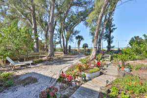 10220 GULF BOULEVARD, TREASURE ISLAND, FL 33706 - MLS#MFRTB8501465
