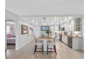 11485 OAKHURST ROAD, LARGO, FL 33774 - MLS#MFRTB8501472