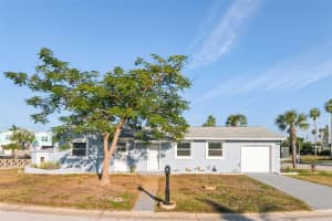 410 VIRGINIA AVENUE, MADEIRA BEACH, FL 33708 - MLS#MFRTB8501478