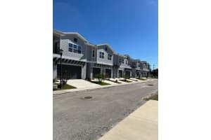 5735 DESERT ROSE PLACE, TAMPA, FL 33615 - MLS#MFRTB8501481