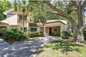 2626 CEDAR VIEW COURT, CLEARWATER, FL 33761 - MLS#MFRTB8501518