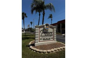 10365 Paradise Blvd #9, TREASURE ISLAND