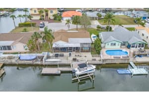 15536 Century Dr, HUDSON