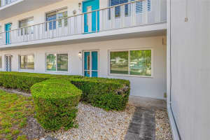 8533 110TH STREET, SEMINOLE, FL 33772 - MLS#MFRTB8501609