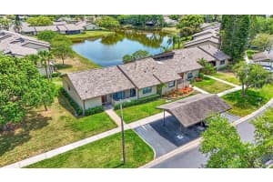 10 LESLEY LANE, OLDSMAR, FL 34677 - MLS#MFRTB8501611