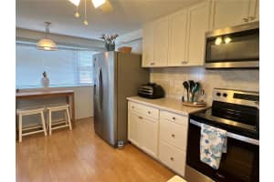 614 MOUNT KEY AVENUE, ST PETERSBURG, FL 33702 - MLS#MFRTB8501620