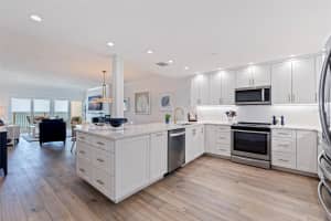 1586 GULF BOULEVARD, CLEARWATER BEACH, FL 33767 - MLS#MFRTB8501644