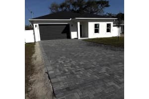 13277 CENTER AVENUE, LARGO, FL 33773 - MLS#MFRTB8501648