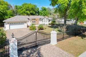 25 E Chesley Ave, EUSTIS