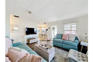 10193 LAKE DRIVE, LARGO, FL 33773 - MLS#MFRTB8501696