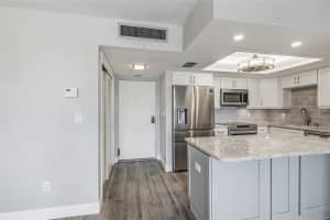 5220 BRITTANY DR S #901, ST PETERSBURG, FL 33715 - MLS#MFRTB8501715