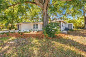 2161 HILLWOOD COURT, CLEARWATER, FL 33763 - MLS#MFRTB8501733