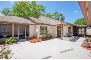6922 SILVERMILL DRIVE, TAMPA, FL 33635 - MLS#MFRTB8501780