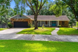 11109 Winn Rd, RIVERVIEW