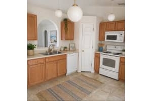 910 BRENTON LEAF DR, RUSKIN, FL 33570 - MLS#MFRTB8501817