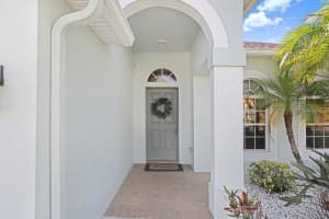 3915 DUKE FIRTH STREET, LAND O LAKES, FL 34638 - MLS#MFRTB8501821