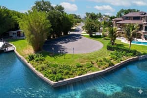 105 PETERSON LANE, PALM HARBOR, FL 34683 - MLS#MFRTB8501897