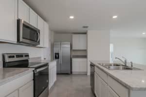476 SUNLIT CORAL STREET, RUSKIN, FL 33570 - MLS#MFRTB8501908