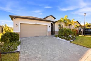 19656 FISHHAWK TRAIL, VENICE, FL 34293 - MLS#MFRTB8502027