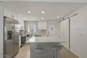 1270 GULF BOULEVARD, CLEARWATER BEACH, FL 33767 - MLS#MFRTB8502052