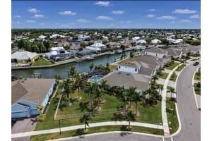 954 SIGNET DRIVE, APOLLO BEACH, FL 33572 - MLS#MFRTB8502097