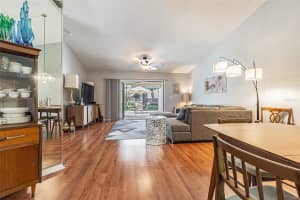 6431 LAURELWOOD DRIVE, ZEPHYRHILLS, FL 33542 - MLS#MFRTB8502101