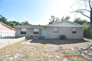 3667 SUGARCREEK DRIVE, TAMPA, FL 33619 - MLS#MFRTB8502242